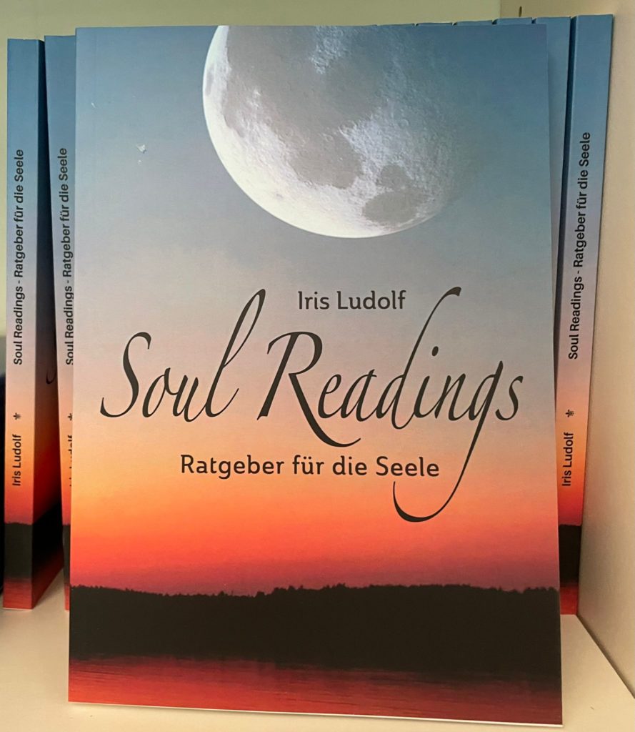 Soul Readings. Ratgeber für die Seele.  Iris Ludolf. Friedensberaterin.